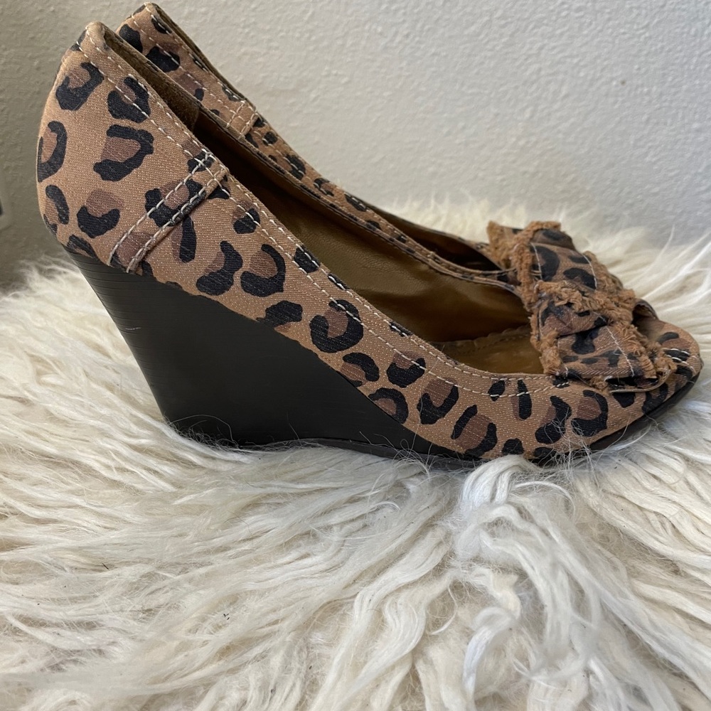Gap Leopard Wedges Size 6 1/2